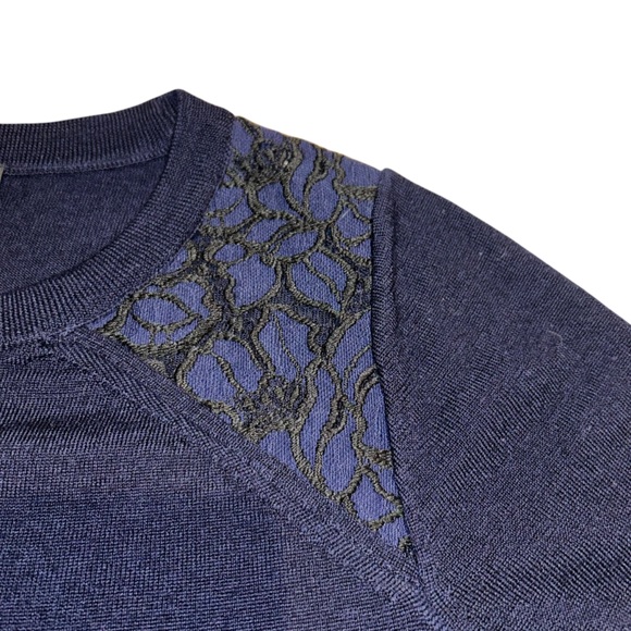 J Crew Navy Blue 100% Merino Wool Livhtweight Crewneck Sweater Lace Size Small - Picture 7 of 7